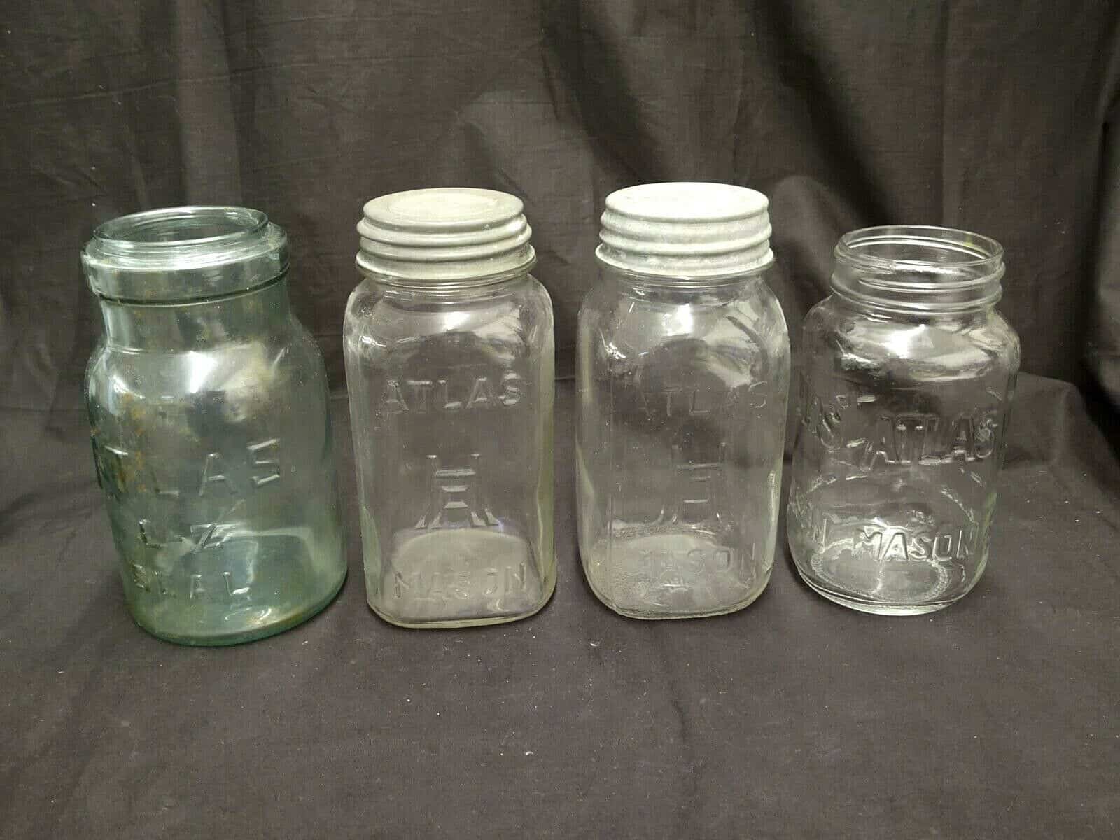 Atlas Mason Jars 2 WLids E-Z Seal Green Clear Canning