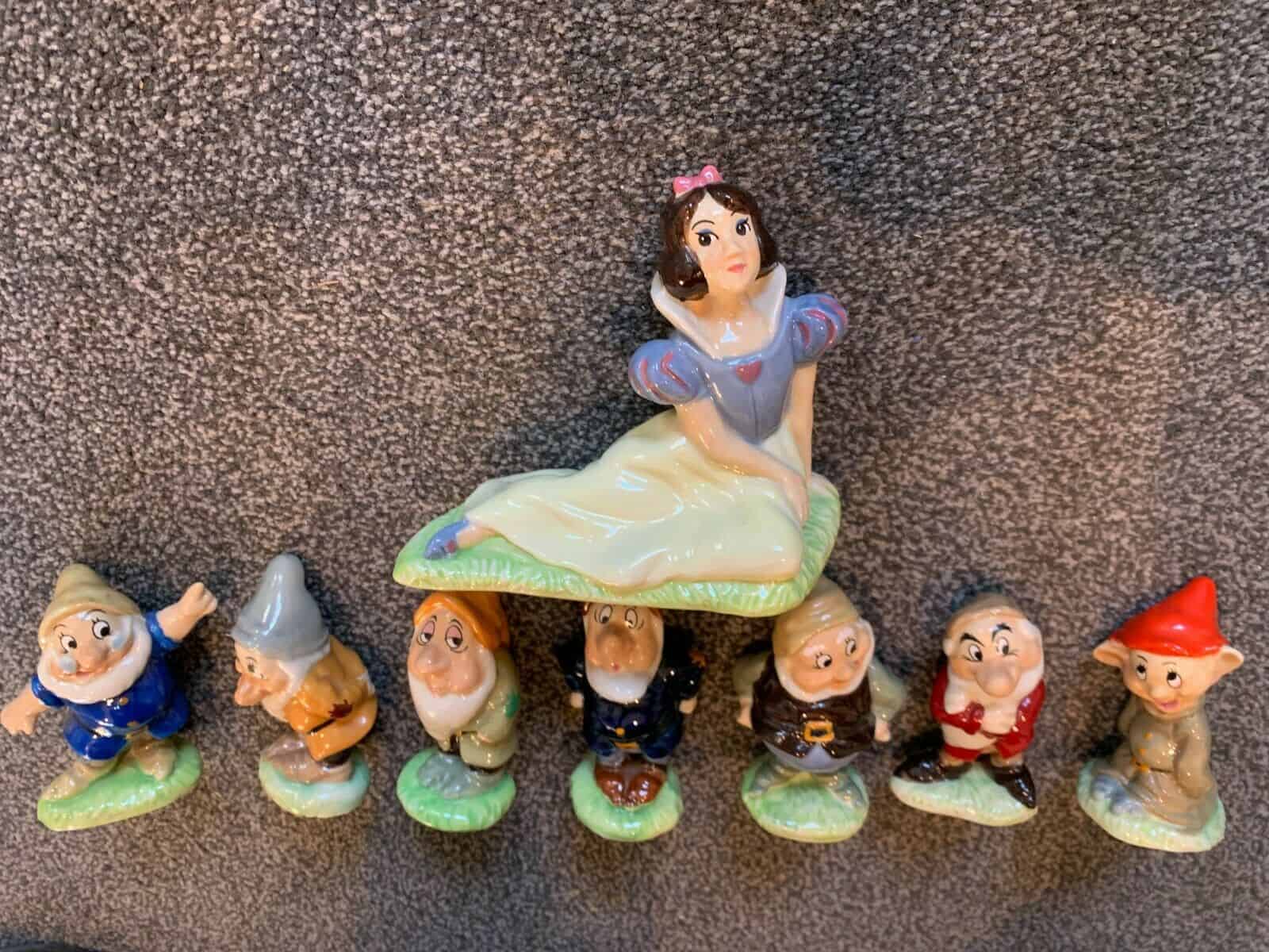 Snow White & the Seven Dwarfs Wade Figurines