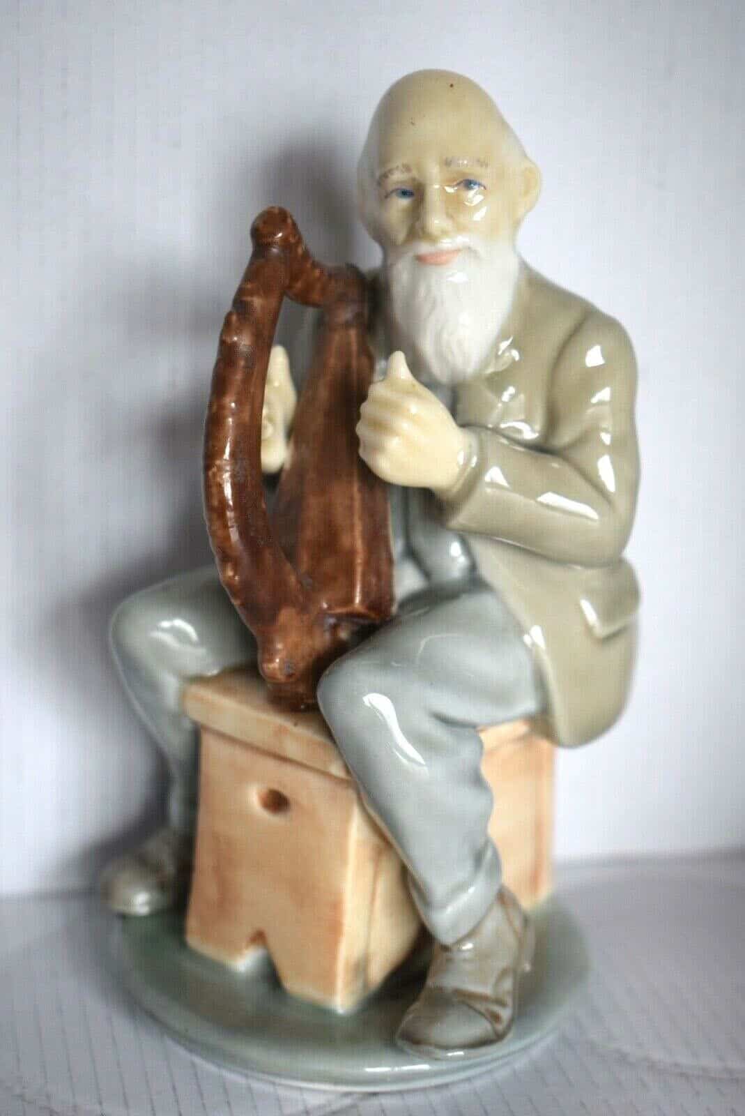 The Bard of Armagh Wade Figurine