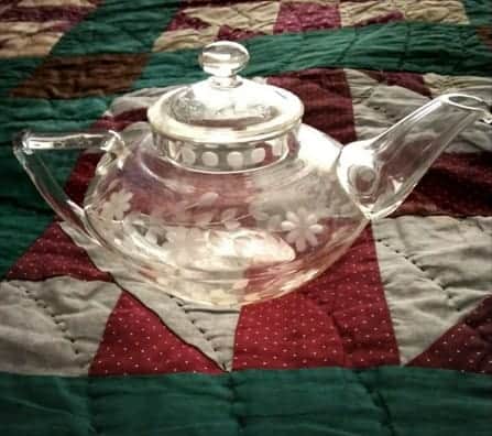 Daisey teapot