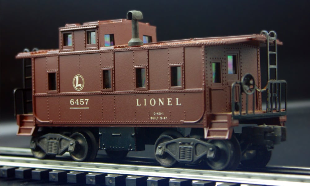 15 Most Valuable Lionel Trains (Year & Value)