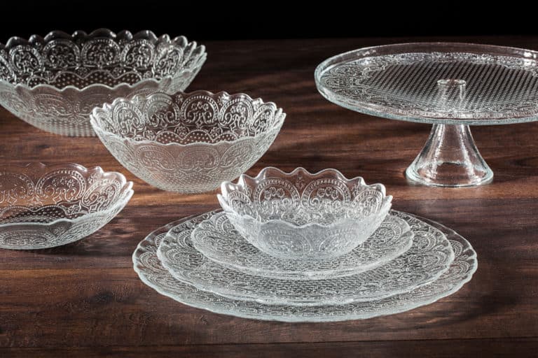 15 Most Valuable Vintage Glassware (Year & Price)