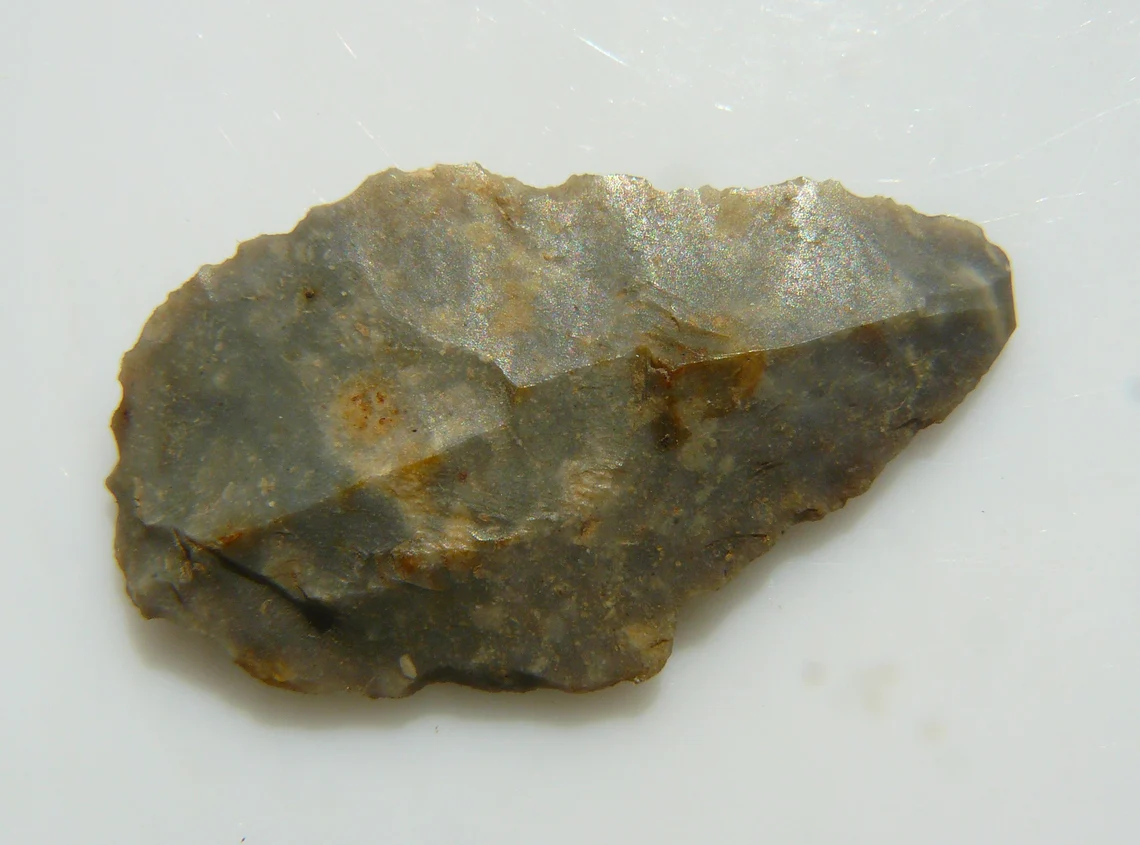Leaf Arrowhead - Neolithic Flint Tool - From near Stonehenge (Aldbourne, Wiltshire, UK)