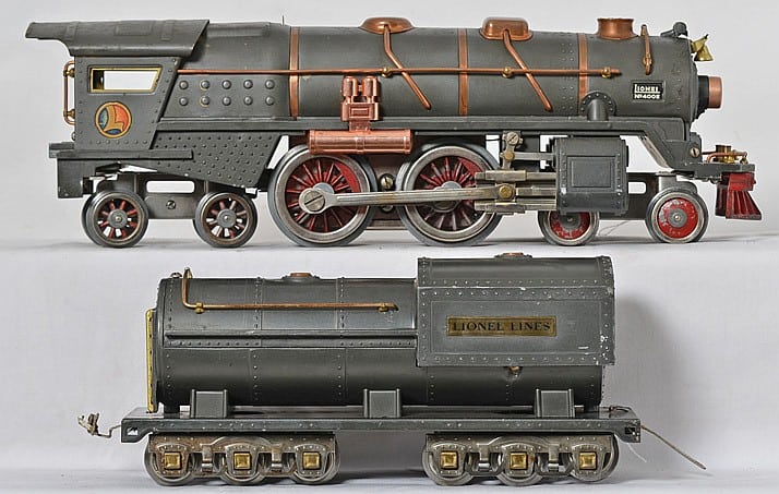 Lionel prewar standard gauge gray 400E steam locomotive with tender