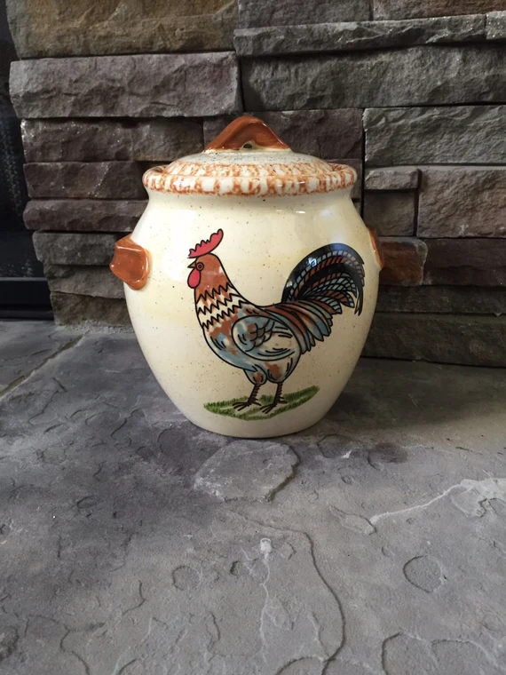 Rooster cookie jar with brown handles