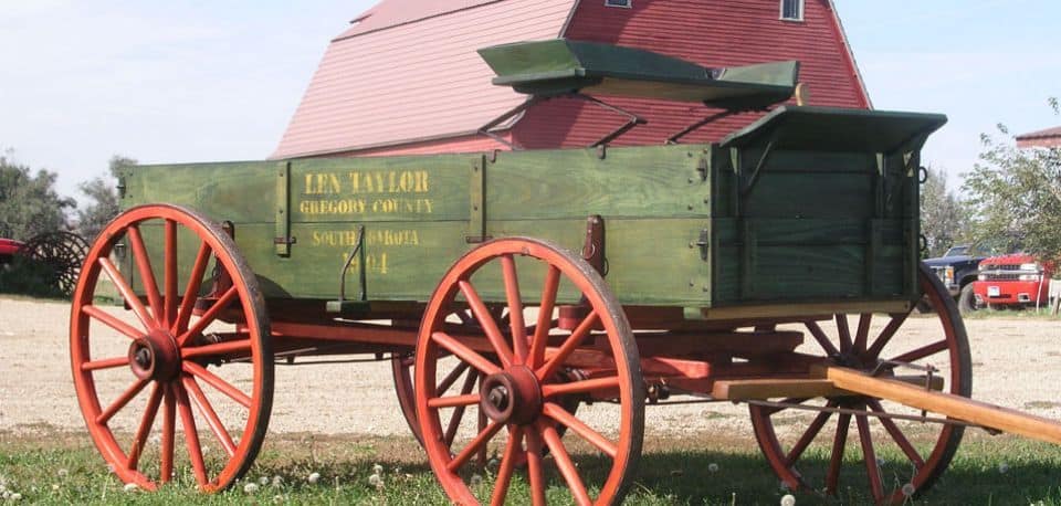 buckboard farm wagon type