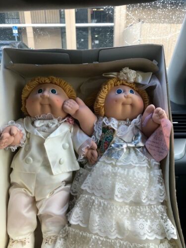 1986 Signed Wedding Cabbage Patch Doll Set
