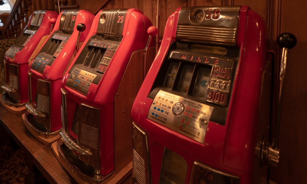Antique Slot Machines Value (Identification & Price Guides)