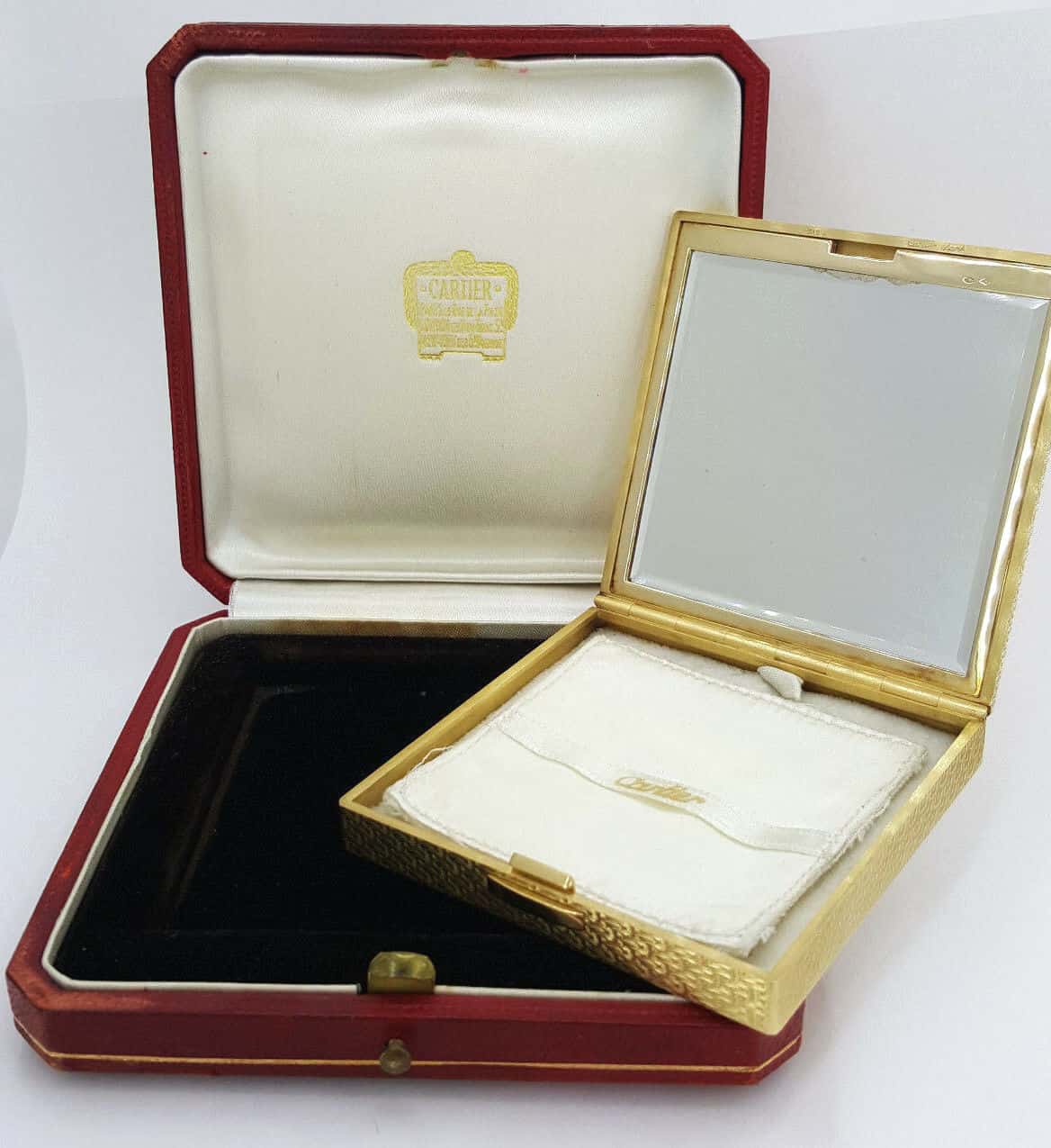 Cartier Paris Vintage 18K Yellow Gold Powder Compact Box