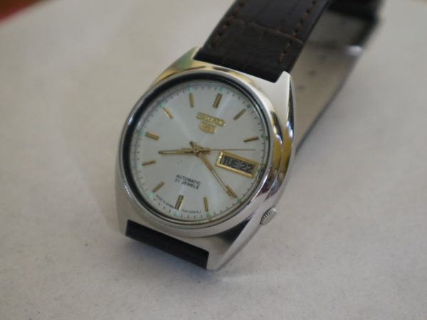 Old Seiko Watches Value (Identification & Price Guides)