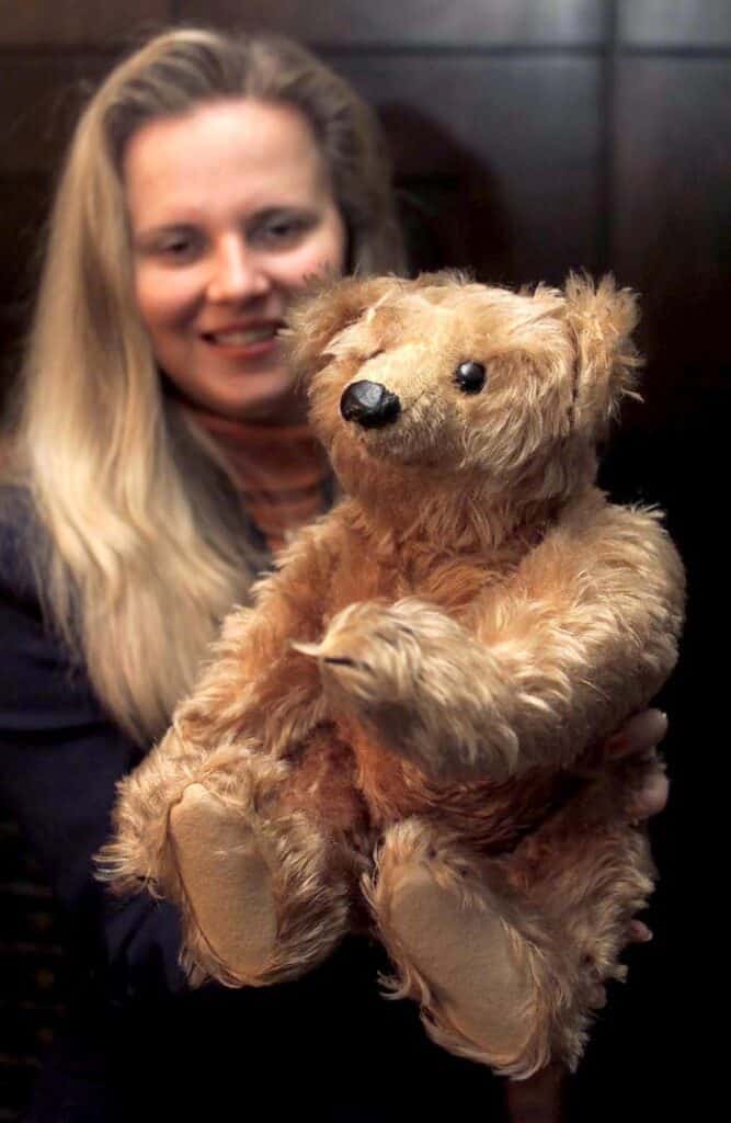 PB28 Rod Teddy bear