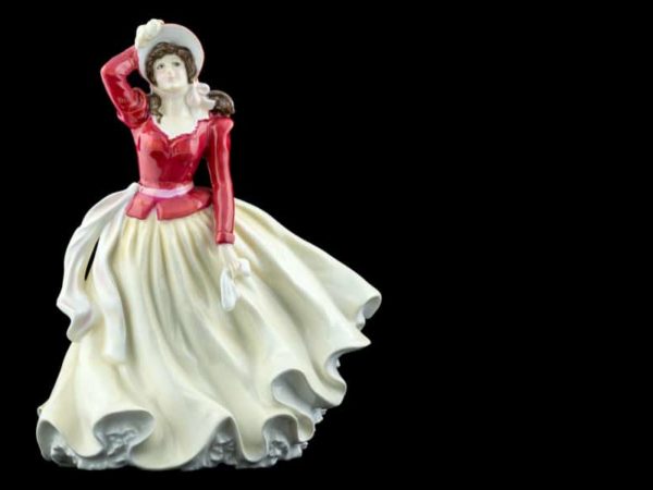Royal Doulton Figurines Value (Identification & Price Guides)