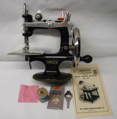 Singer model 20 toy sewing machine