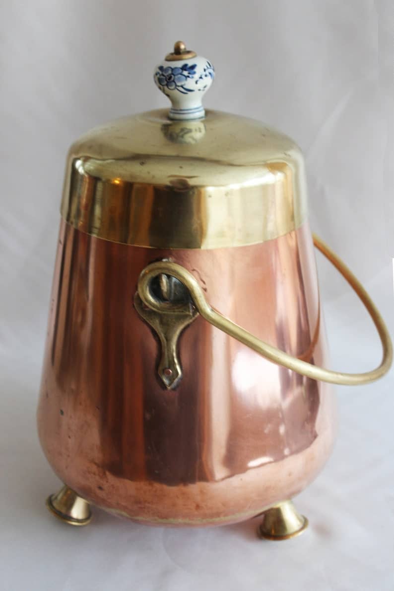 Dutch copper fire extinguisher (1900)