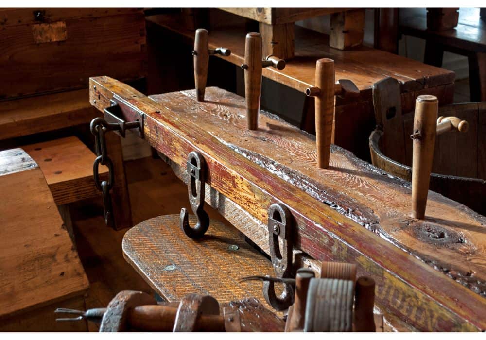 Factors Affecting the Value of Antique Furniture