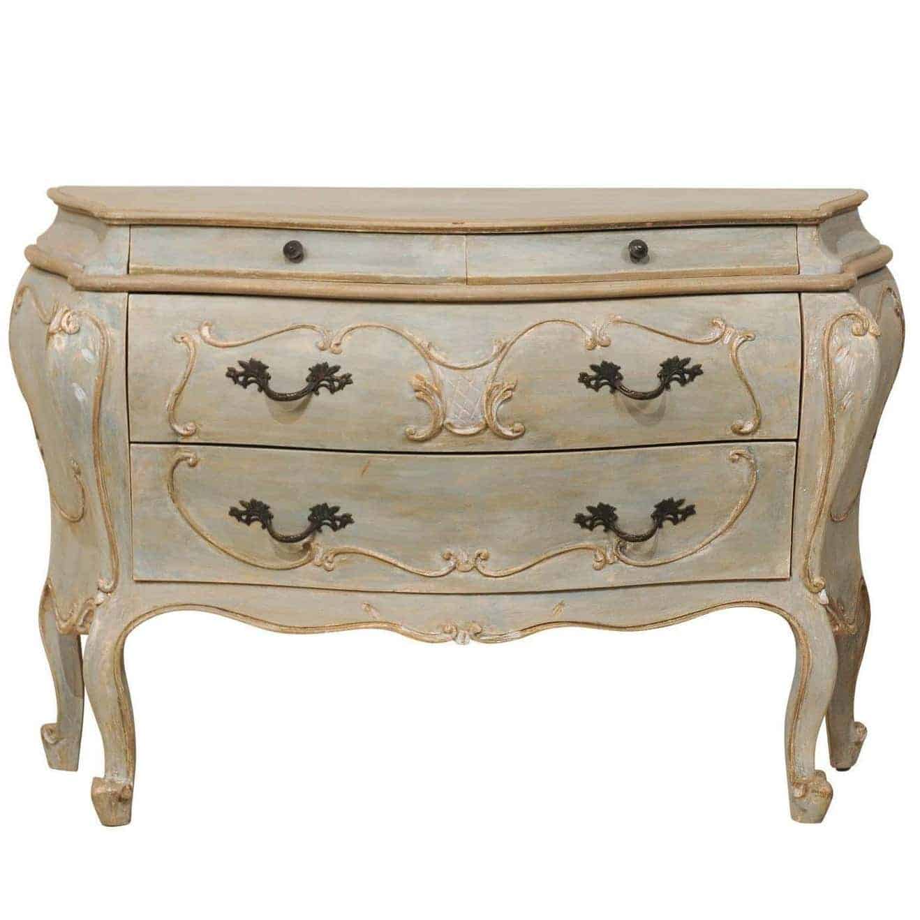Rococo dresser