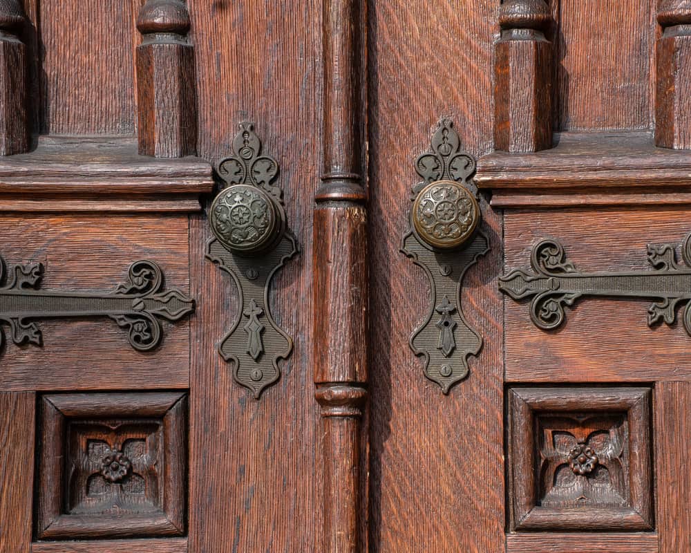 antique door knob identification